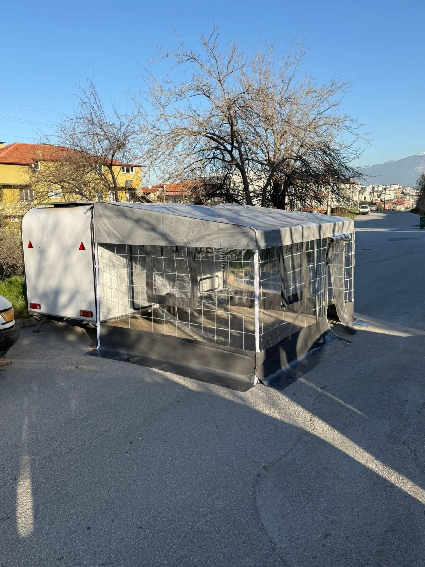 KARAVAN YANI KIŞ BAHÇESİ  ( 4 * 2 ,5 mt )