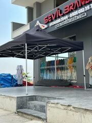 3 x 4.5 GAZEBO TENTE