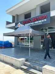 3 x 4.5 GAZEBO TENTE